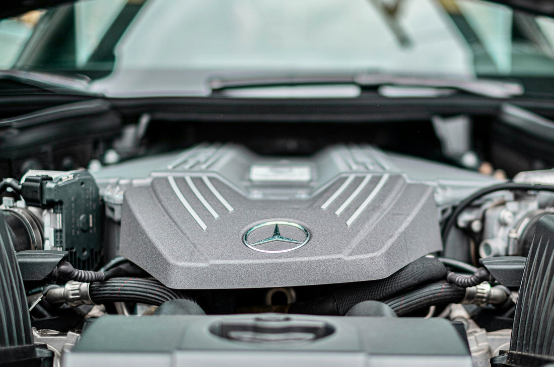 Engine Air Filter Replacement Tips for Older Mercedes Owners