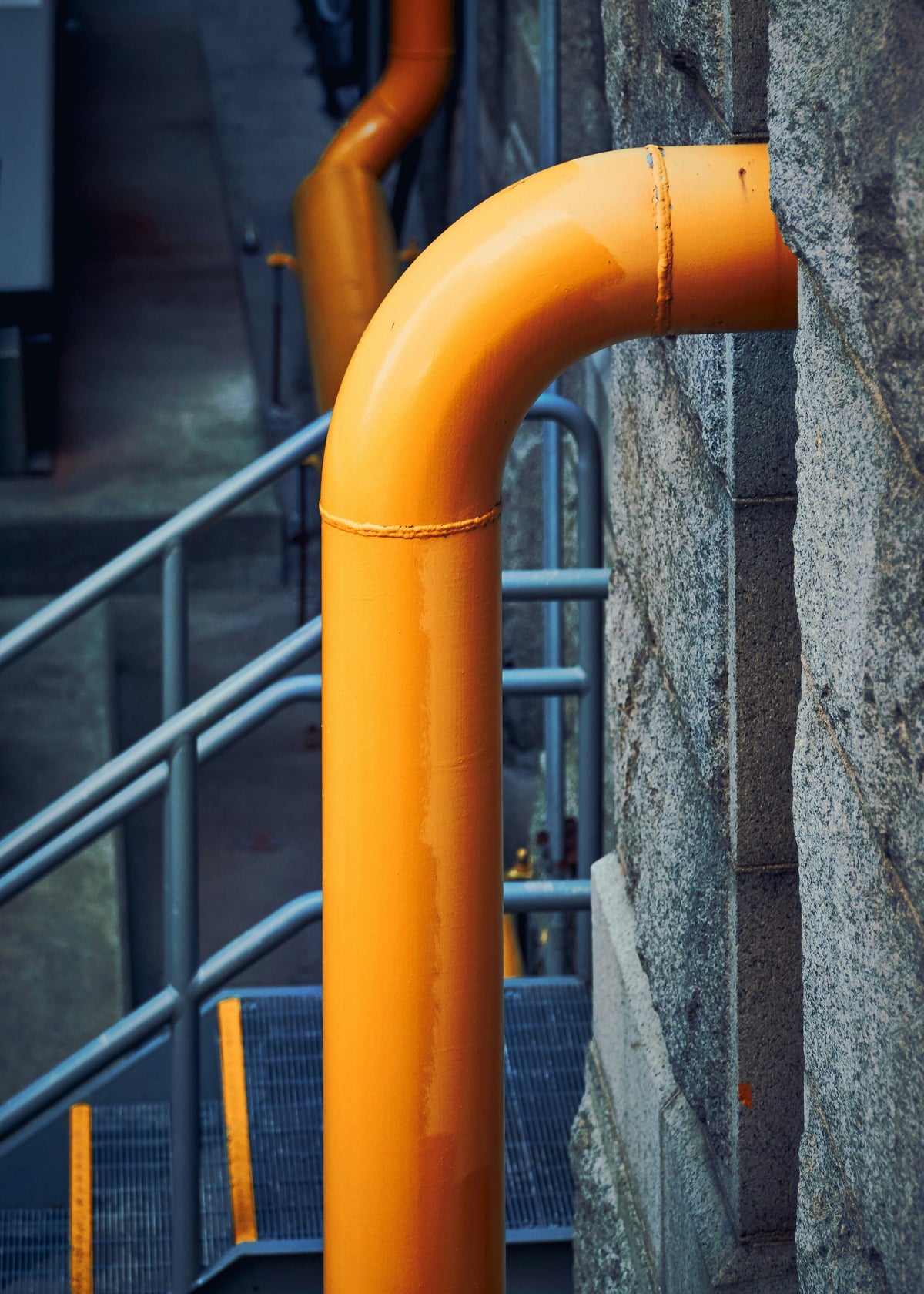 How to Compare 4-Inch and 6-Inch Carbon Filters for Inline Duct Fans