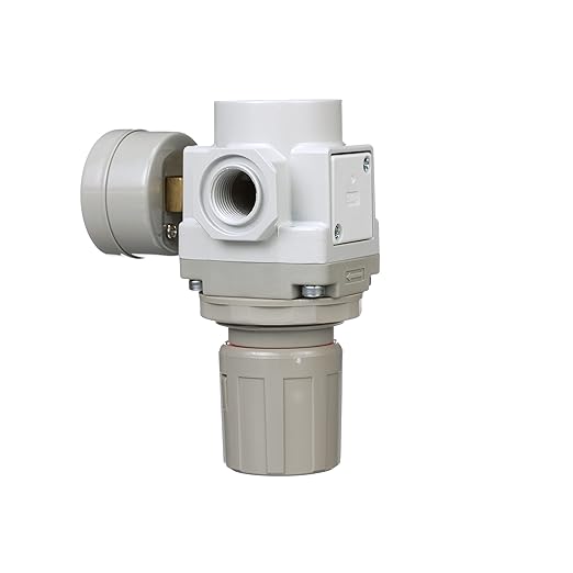 PneumaticPlus SAR300-N03BG Compressed Air Pressure Regulator 3/8" NPT - Bracket, Gauge