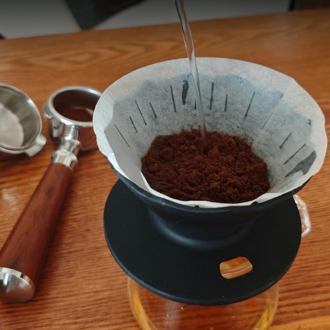 Camping Coffee Filter Pouring Over Dripper Foldable Silicone Basket Portable Brewing Equipment for Outdoor Use Dishwasher Safe Silicone Filter