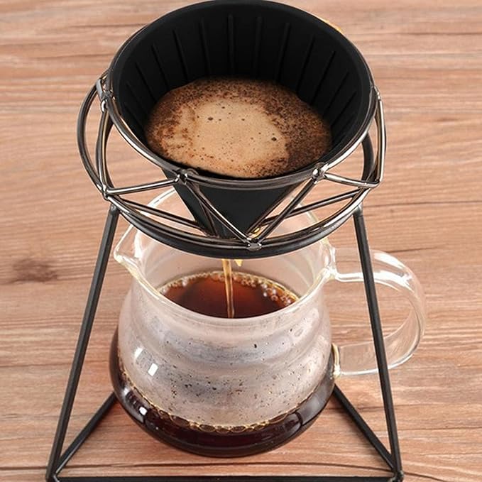 Silicone Coffee Dripper Collapsible Coffee Filter Foldable Silicone Coffee Dripper Portable Reusable Brewing Tool for Travel Camping Office Home Free Lightweight Easy Clean (Black)