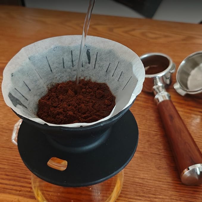Camping Coffee Filter Pouring Over Dripper Foldable Silicone Basket Portable Brewing Equipment for Outdoor Use Dishwasher Safe Silicone Filter